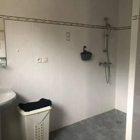 Les Iris 2 T2 45m2 A 300m Des Thermes 유제니-레-뱅